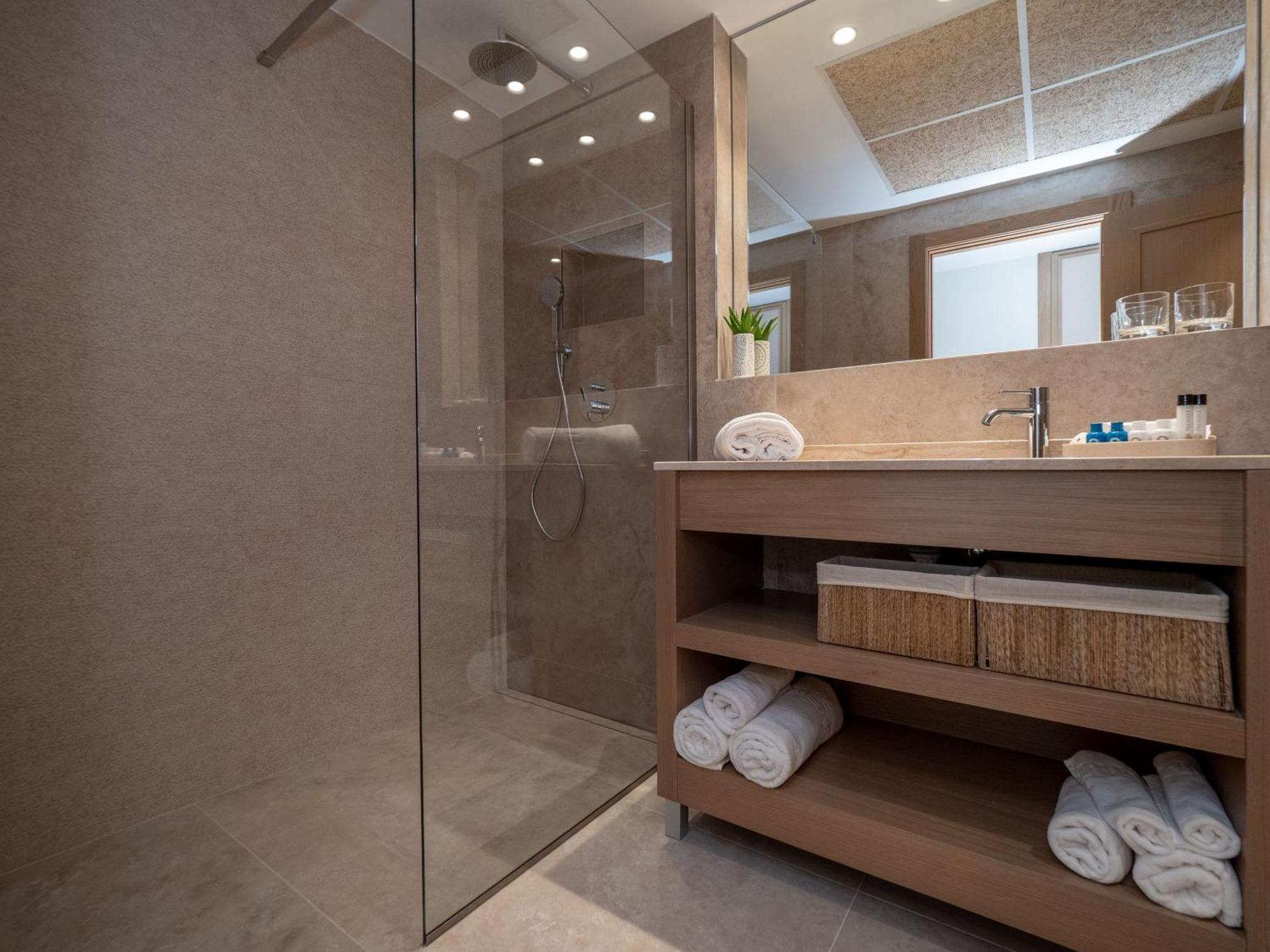 Palasiet Wellness Clinic&Thalasso 4 Sup ベニカシム エクステリア 写真